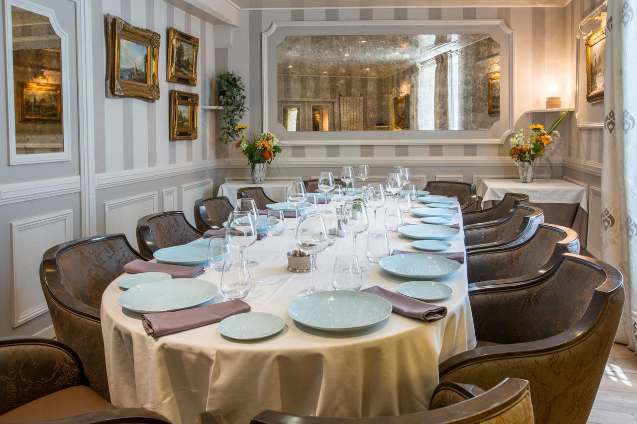 Logis Hotels Restaurant La Mere Hamard Semblançay Buitenkant foto